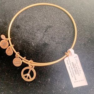 SOLD NWT Alex and Ani Peace Bracelet in Gold